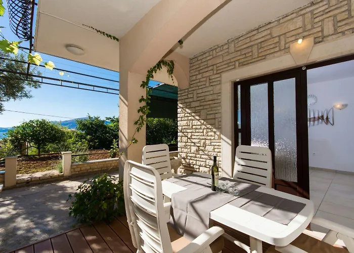 Bareta Apartman Trogir