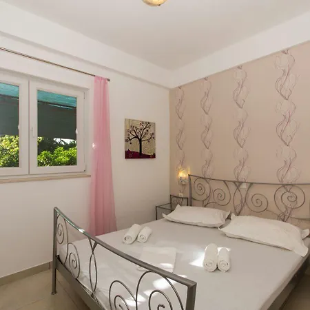 Bareta Apartmán Trogir
